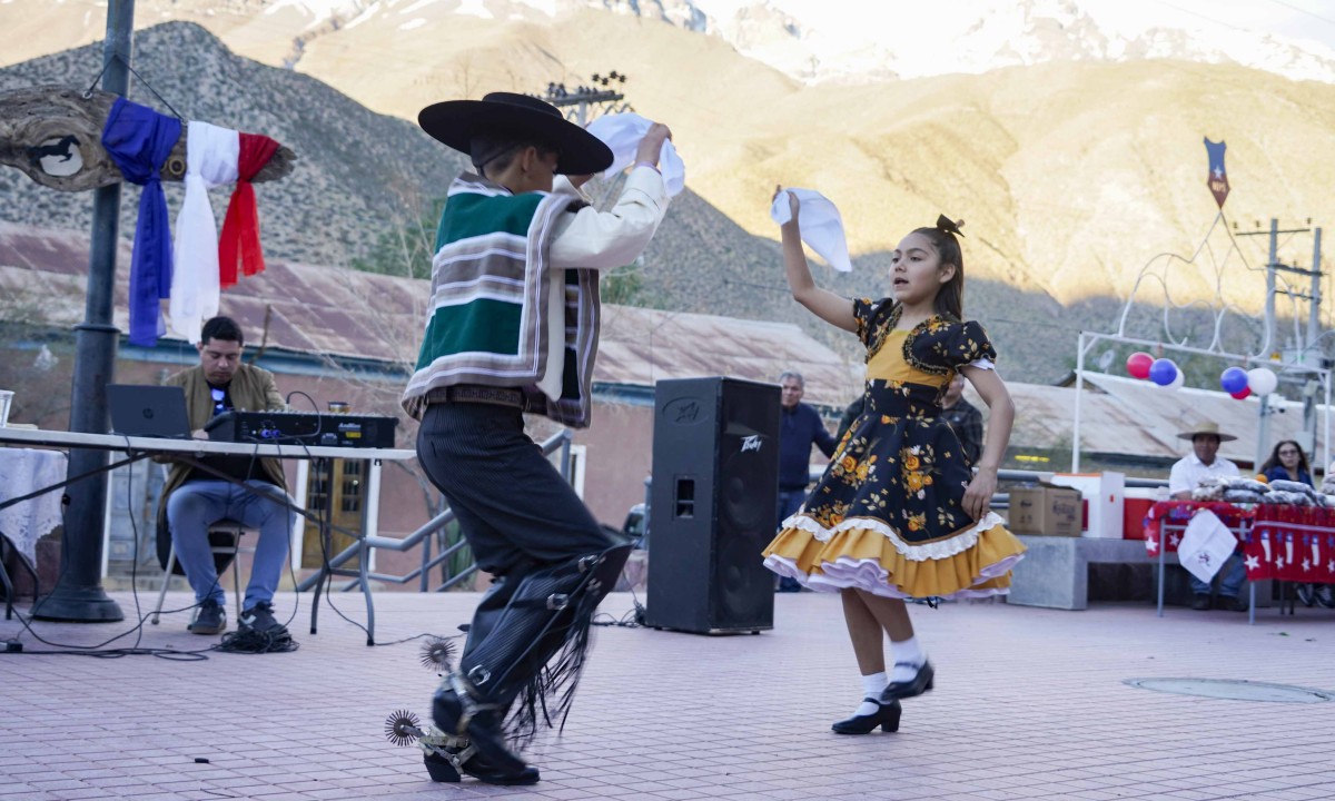 inicio-de-fiestas-patrias-en-tulahuen-3