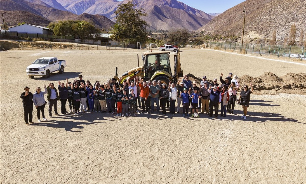 hito-inicio-de-obras-cancha-higueras-de-rapel-1-medium